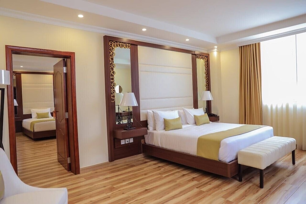 Family Room, City View