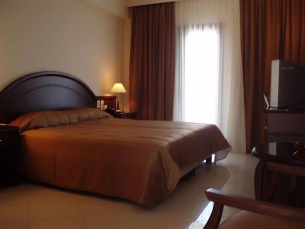 Standard Single Room - Photo 2