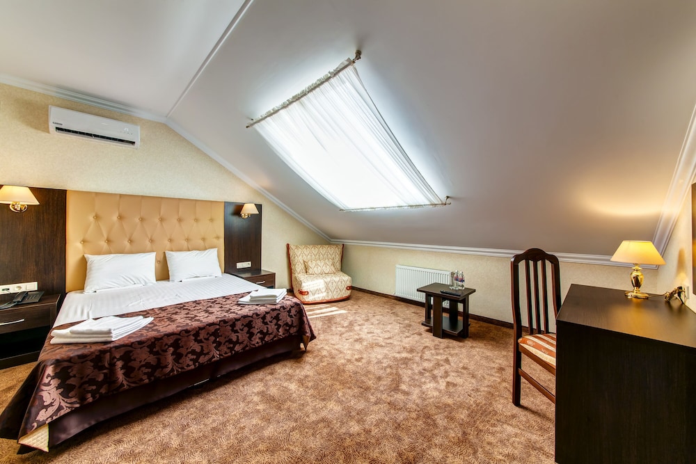 Standard Double Room, Mezzanine photo 1