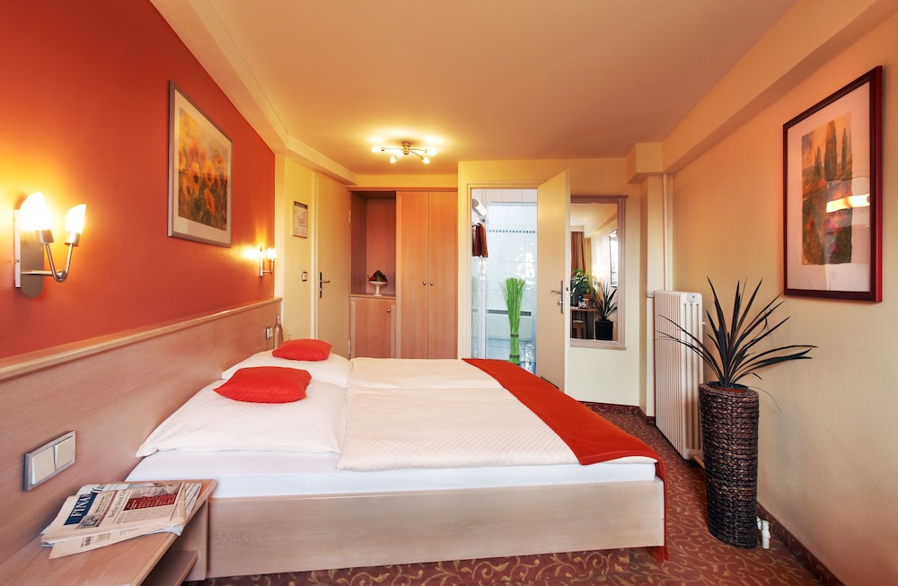 Comfort Room photo 2