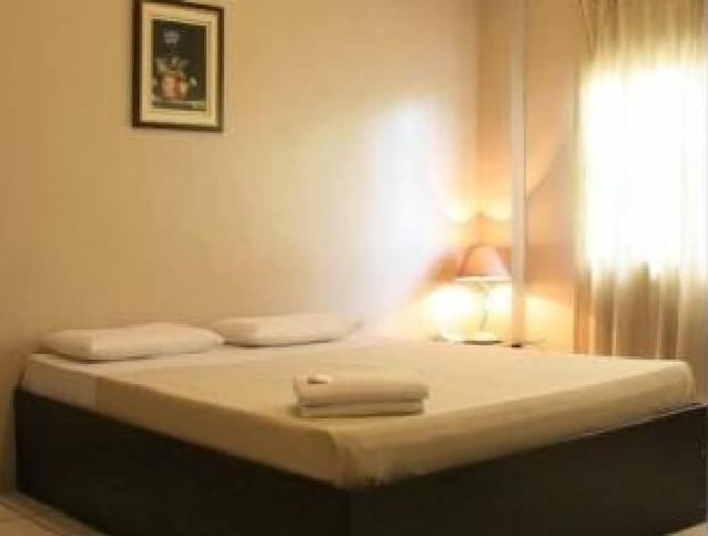 Premier Room