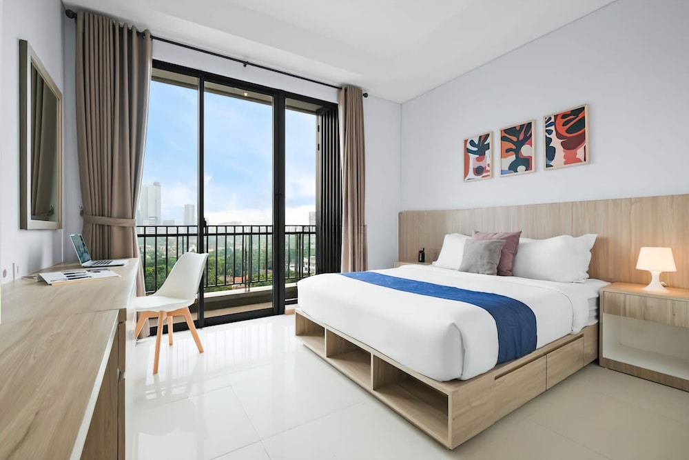 Superior Apartment, 1 Bedroom, Kitchen, City View