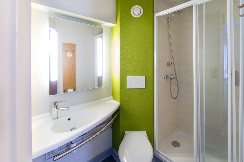 Quadruple Room - Photo 2