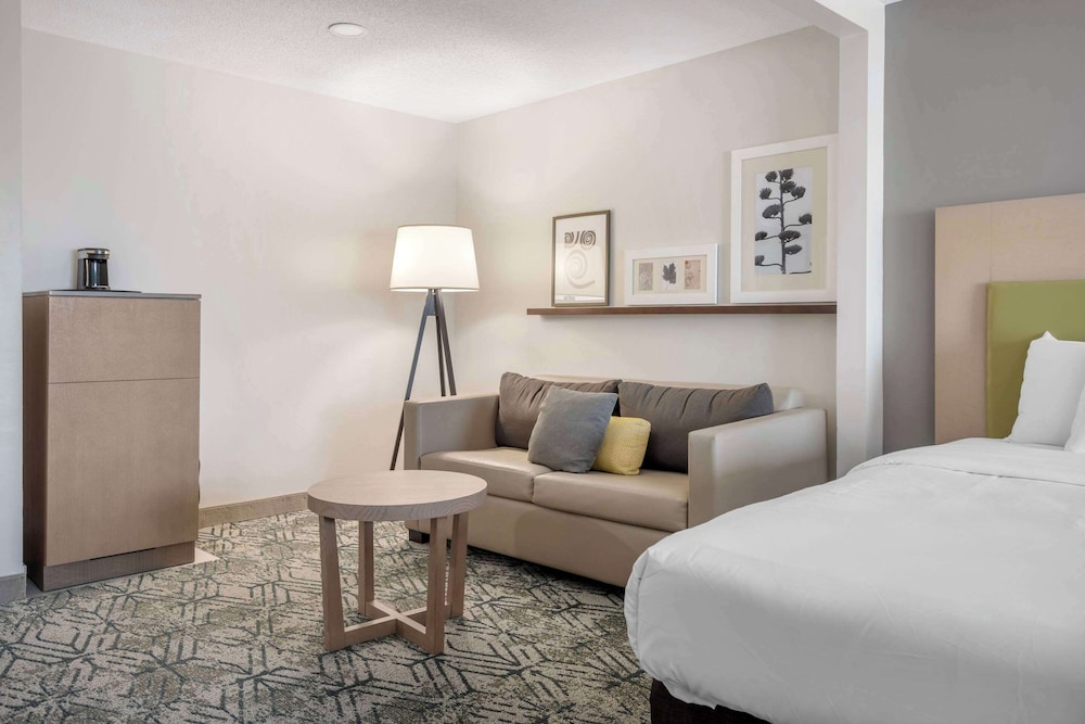 Studio Suite, Multiple Beds, Non Smoking - Photo 3