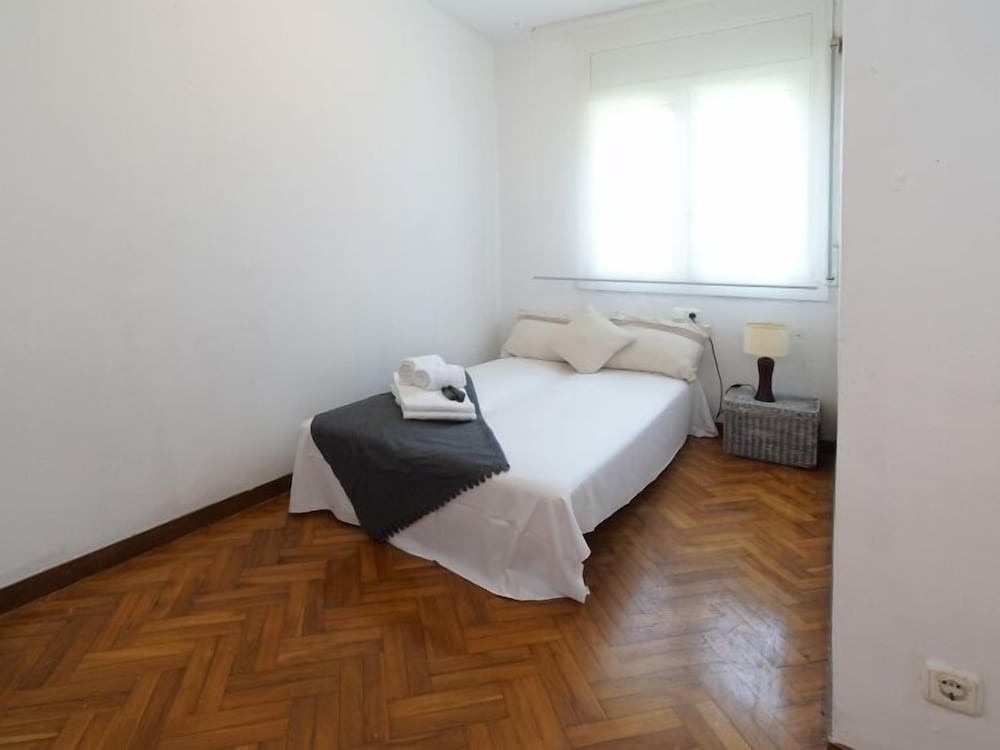 Apartment, 4 Bedrooms photo 3