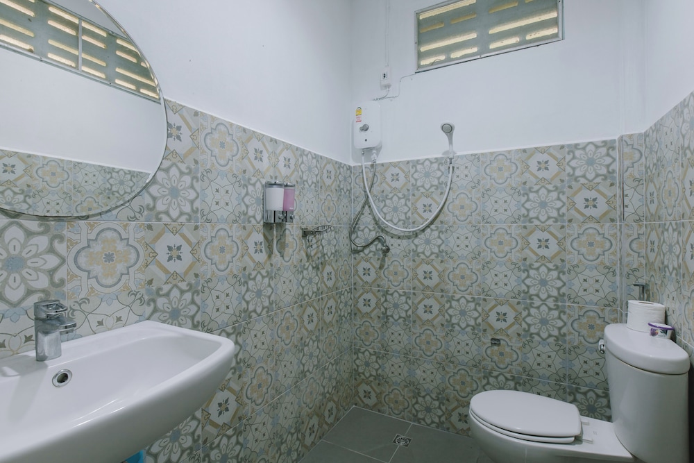 Standard Bungalow - Photo 2