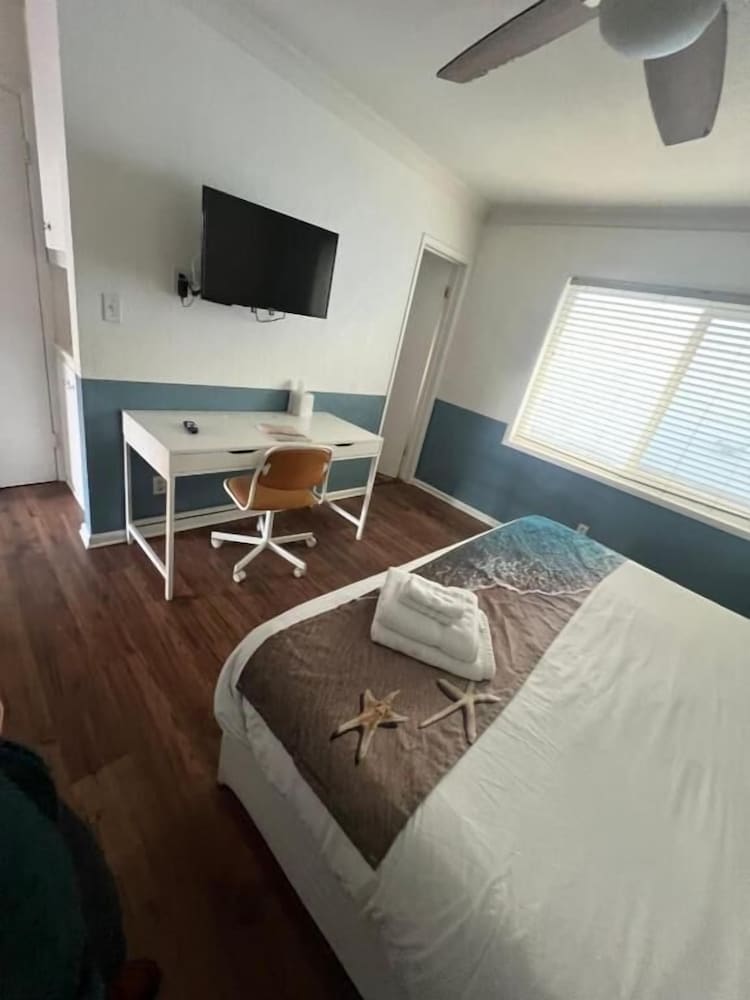 Two-Bedroom Suite with Ocean View photo 2