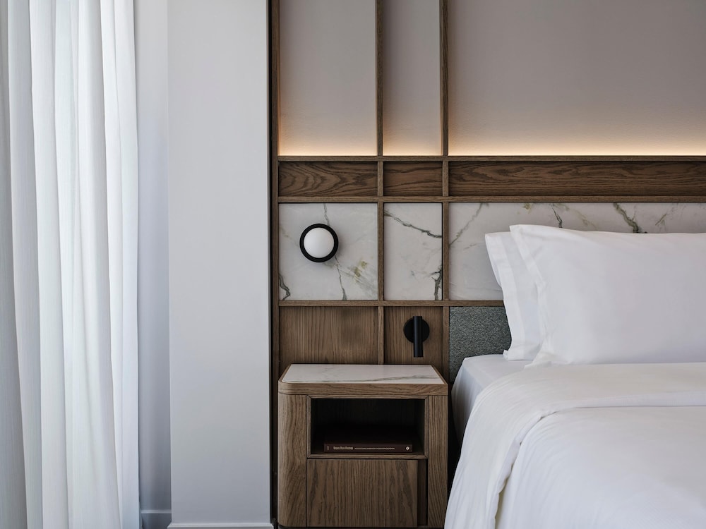 Active Suite - Photo 11