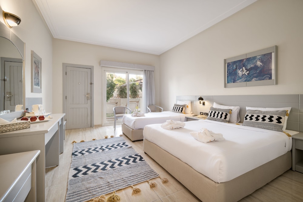 Premium Room (Family)