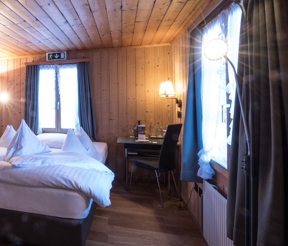 Economy Room - Photo 3