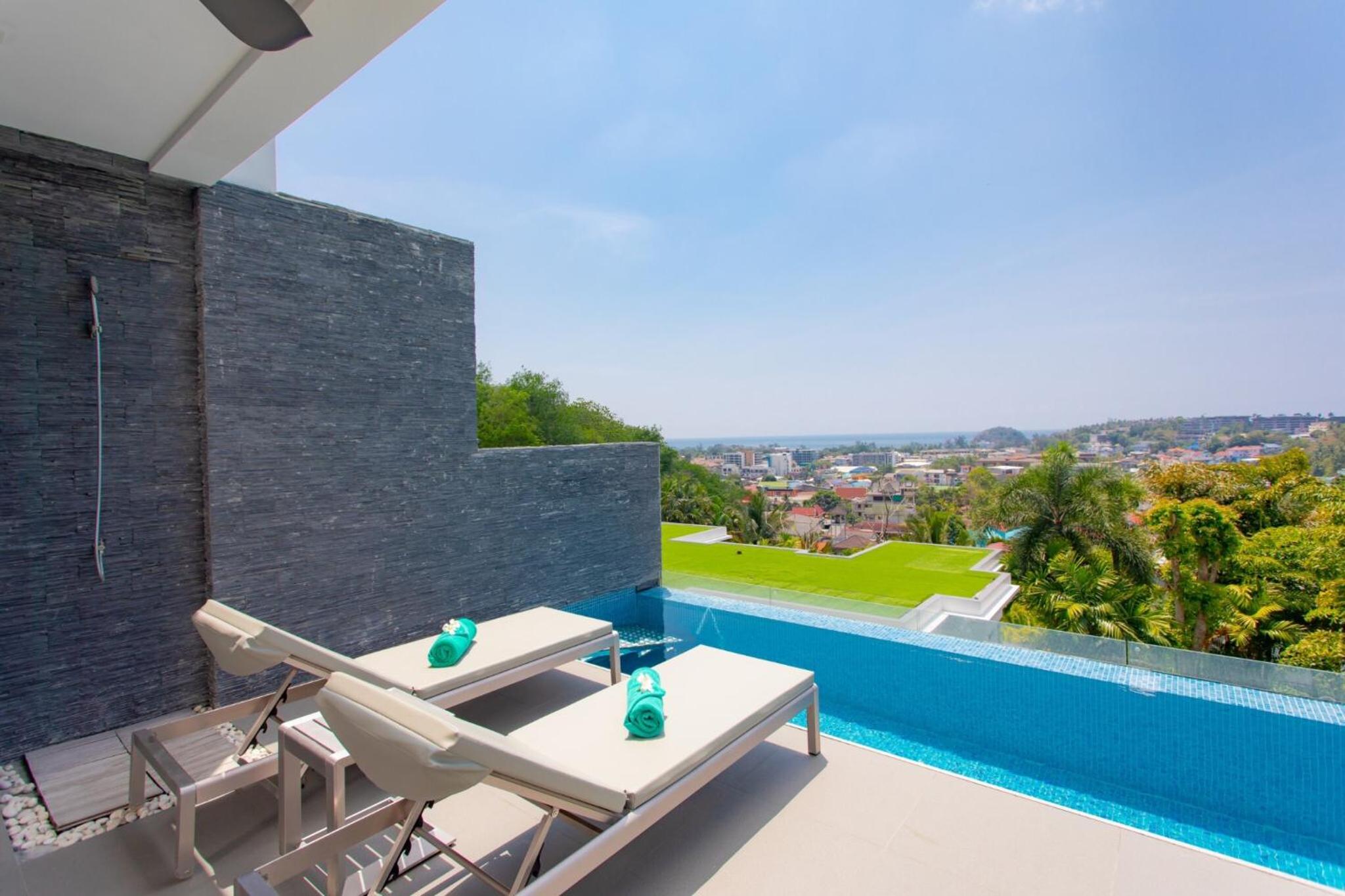 Villa with Sea View photo 2