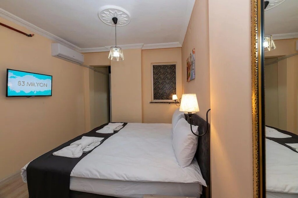 Standard Double Room photo 2