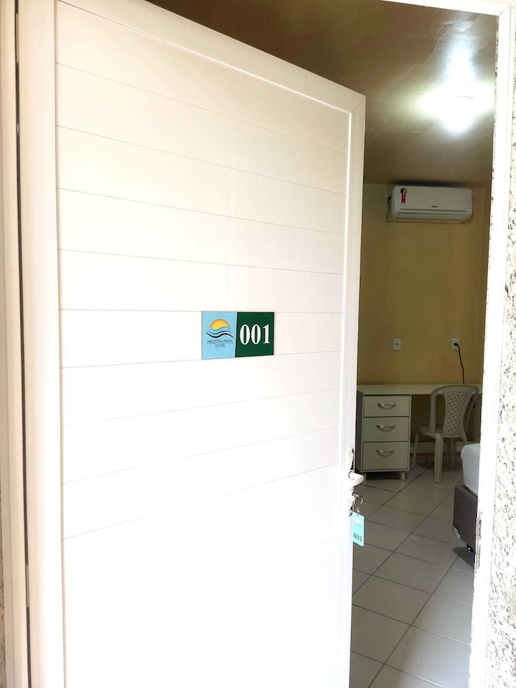 Standard Triple Room, Multiple Beds, Accessible photo 3