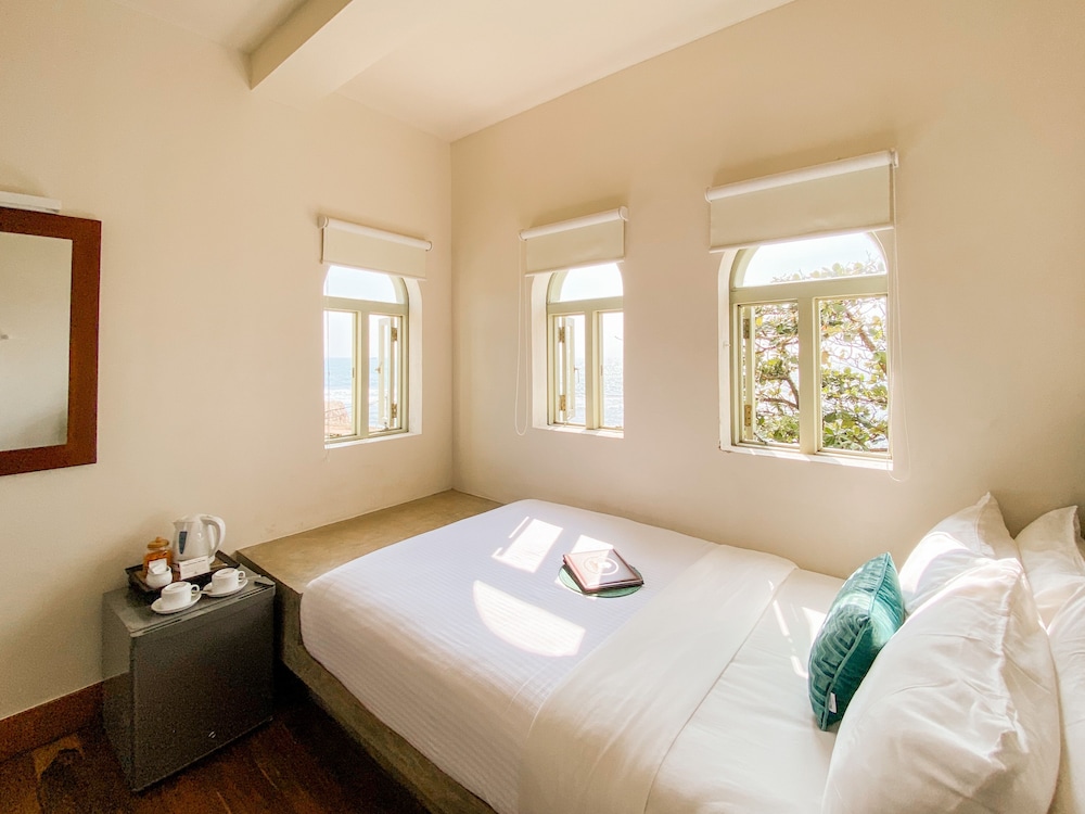 Design Single Room, Ocean View, Tower photo 2