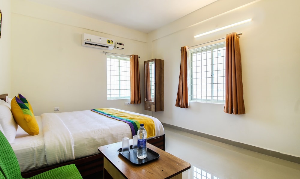 Deluxe Room - Photo 3