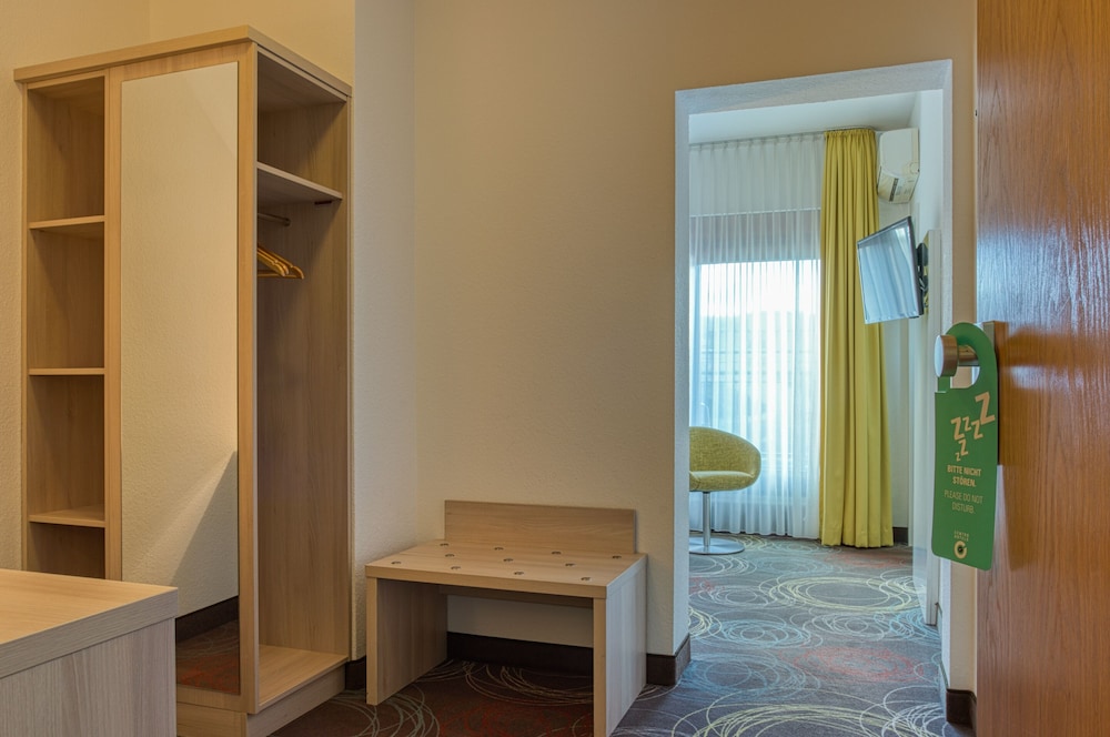 Classic Double Room - Photo 10