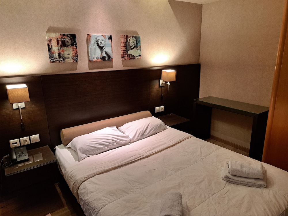 Economy Room photo 2