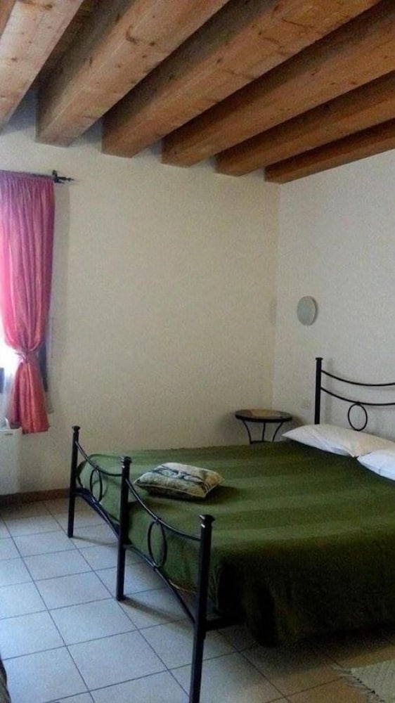 Classic Double Room, Garden Area photo 1