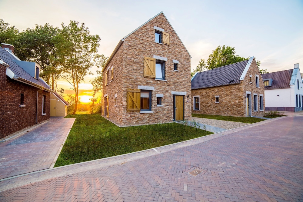 Luxury House, 5 Bedrooms, Sauna (Landhuis LUXE)