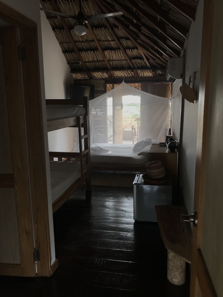 Family Quadruple Room, Multiple Beds, Balcony, Beach View photo 3