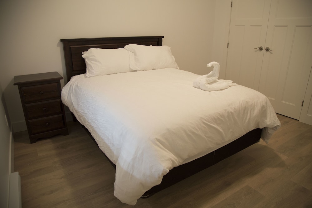 Condo, 2 Bedrooms, Kitchen photo 1