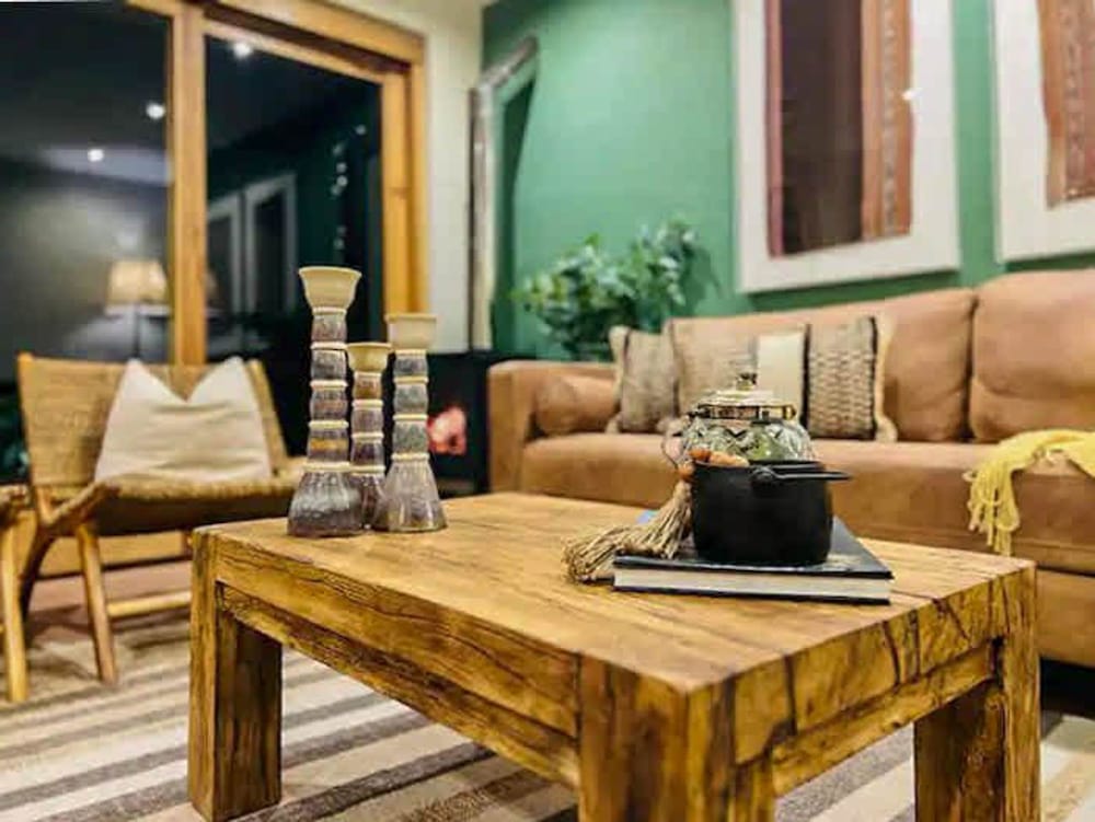 House photo 2