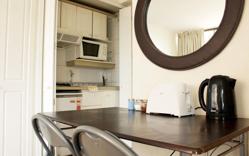 Studio (904) photo 2