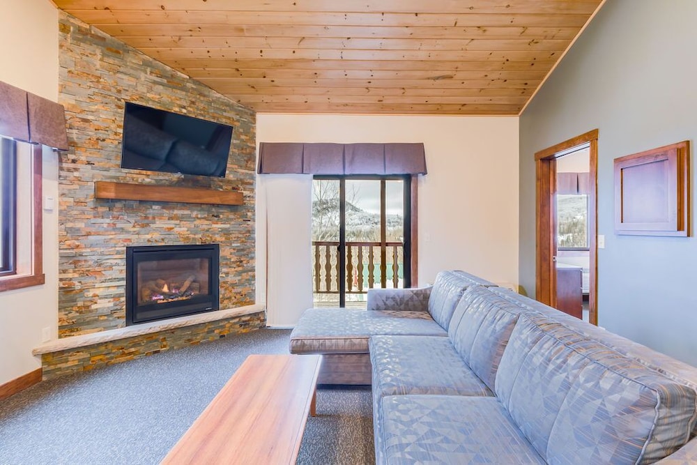 Elite Condo, 1 Bedroom, Fireplace, Mountain View photo 2