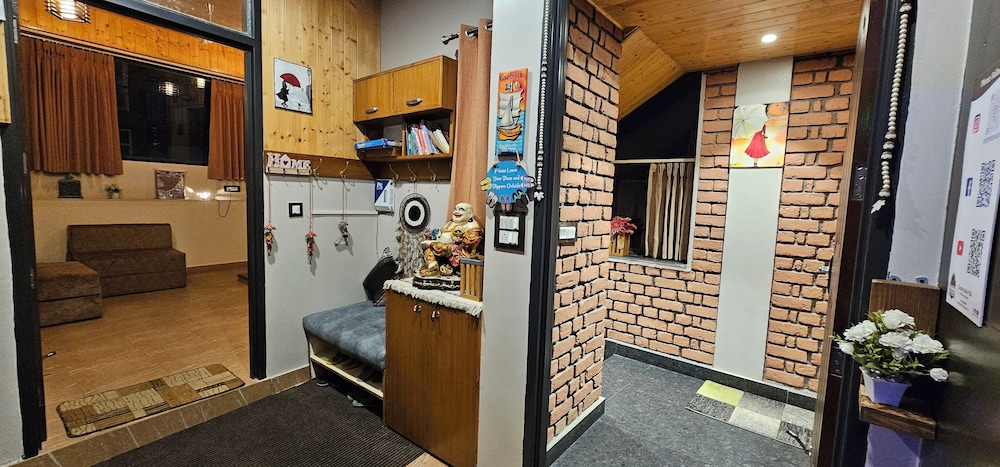 Teak Royal Suite (2BHK) - Photo 9