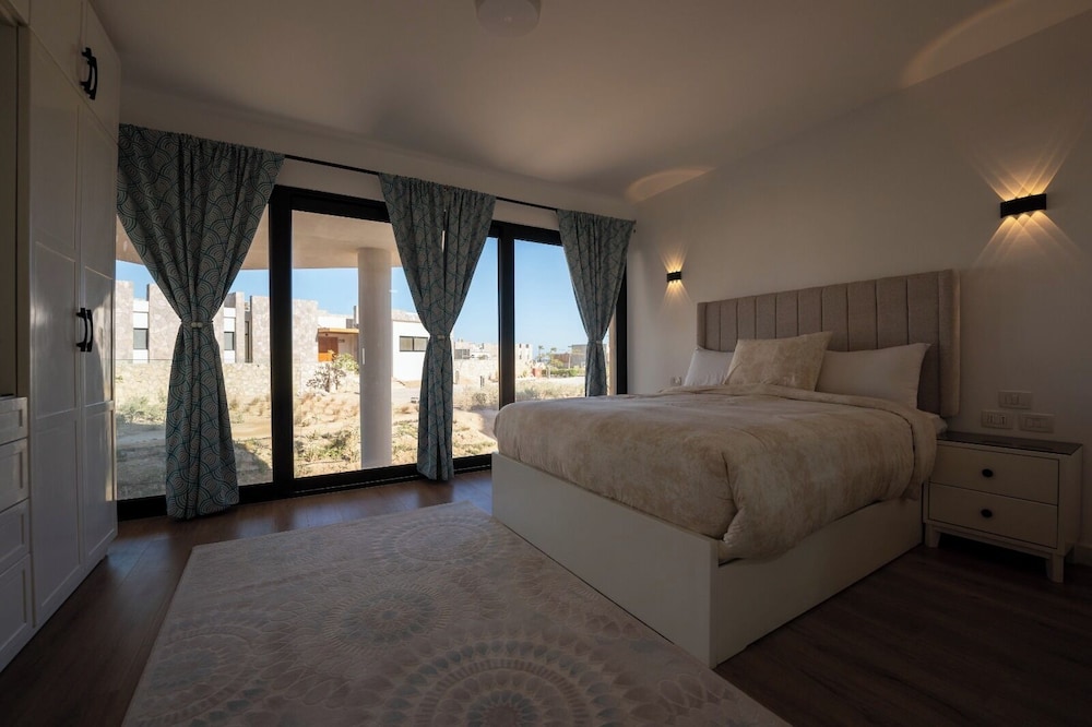 Deluxe Villa photo 1