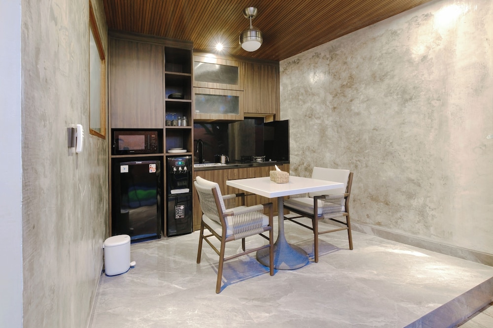 Luxury Villa - Photo 13