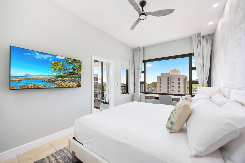 Premium Remodeled Condo with Ocean View and Parking: Premium Condo, 1 Bedroom, Air conditioning, Ocean View (0178) photo