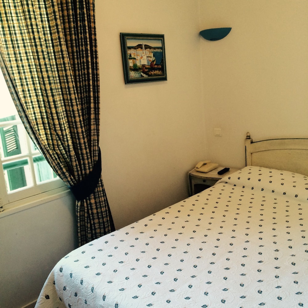 Standard Room, 1 Double Bed (Small) - Photo 1