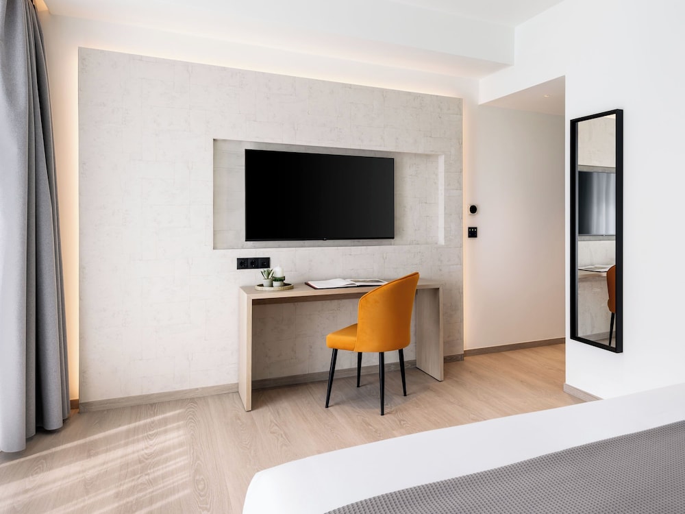 Comfort Double Room, 1 King Bed, Kitchen