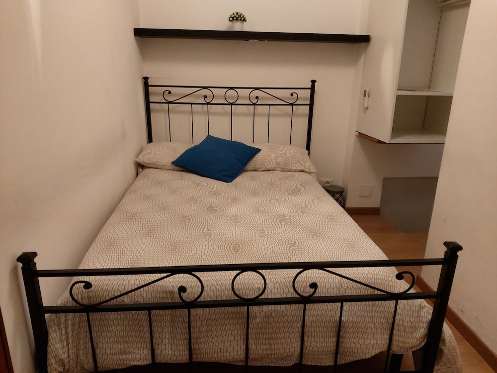 Basic Double Room