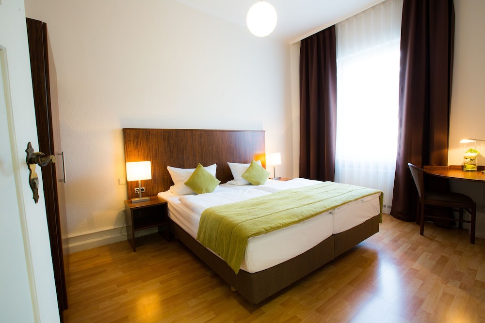 Superior Apartment (Bahnhofstr. 70) photo 2