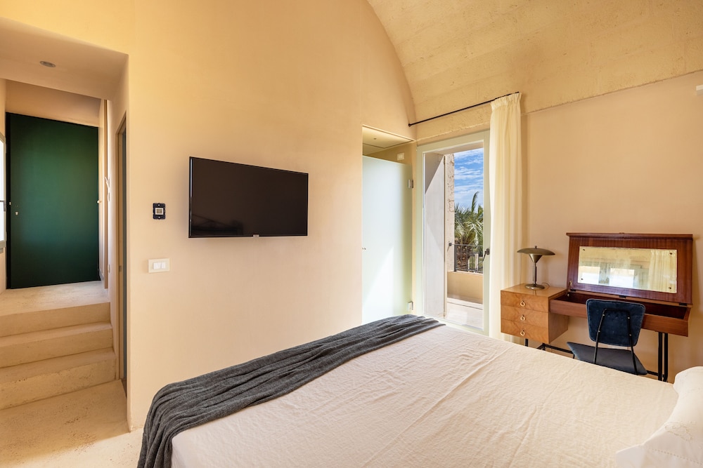Executive Room photo 2