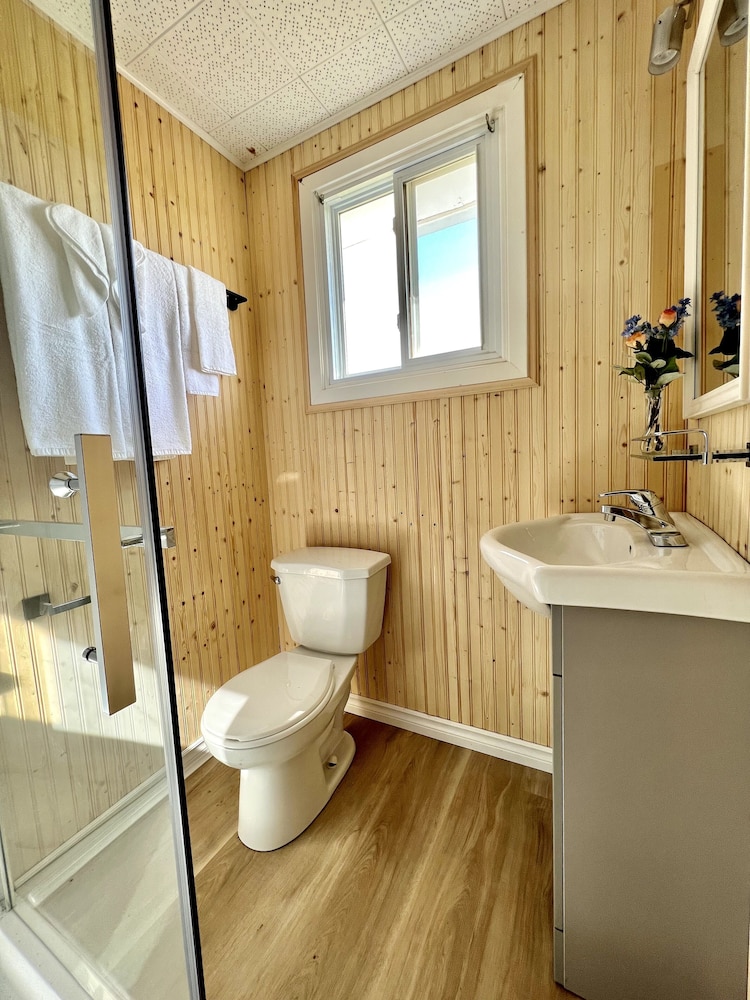 Standard Suite, 1 Bedroom, Ground Floor photo 3