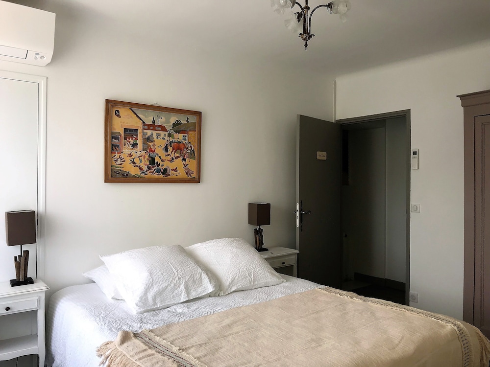 Double Room, Vineyard View (Mont Serein) photo 1