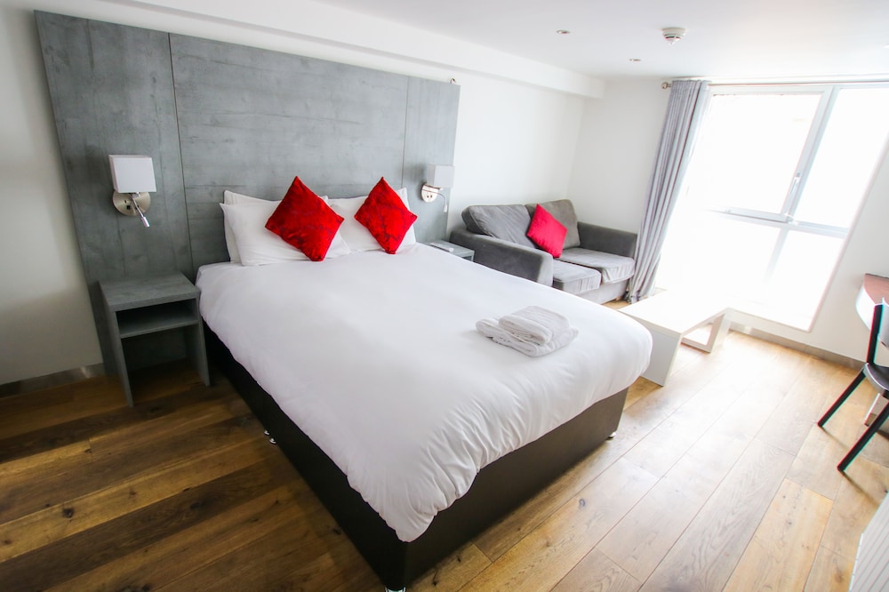 Room (King) photo 1