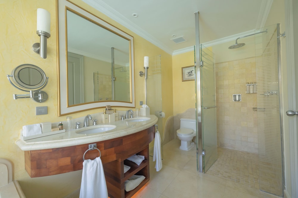 Suite, Ocean View (Butler) photo 3