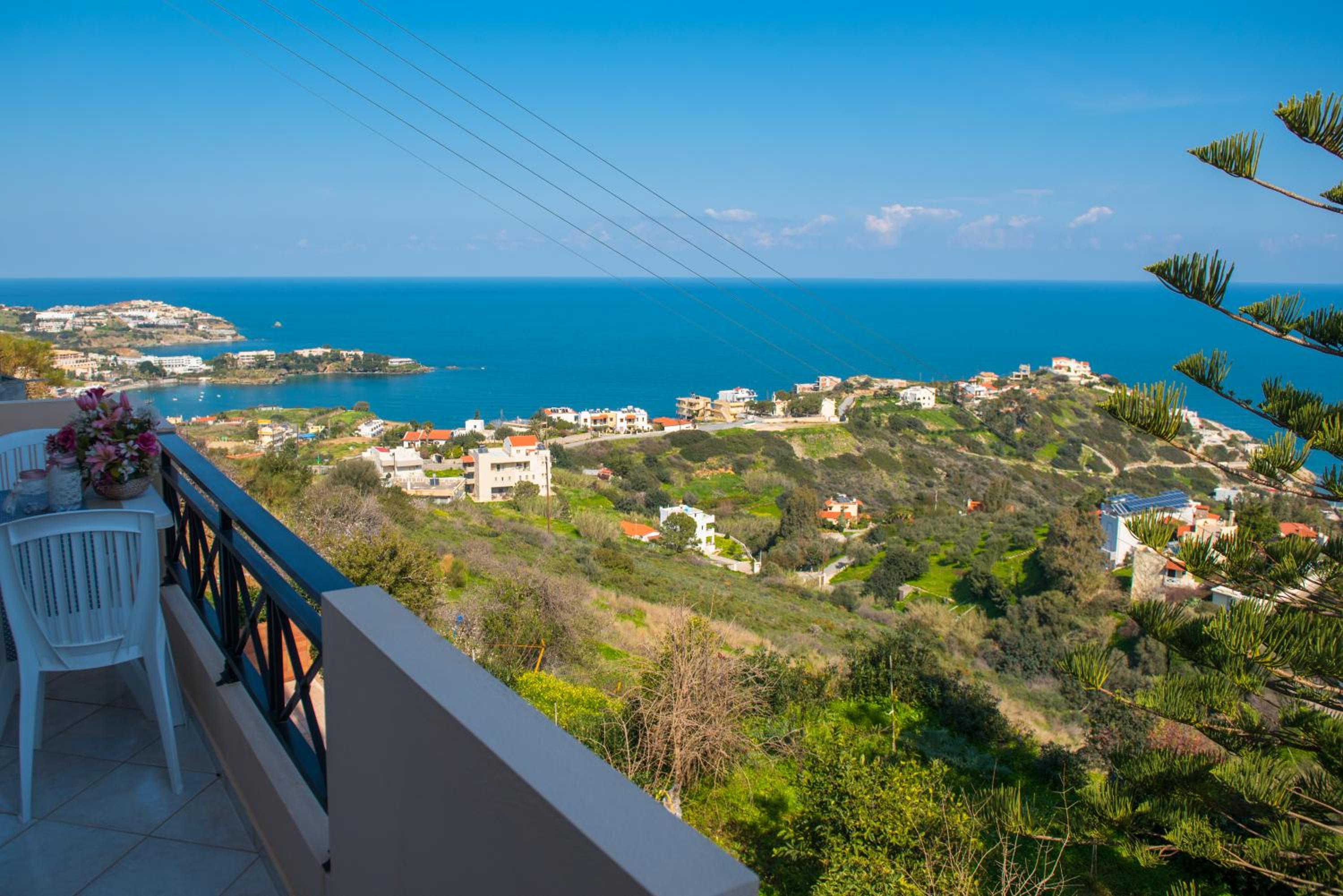 Studio Apartment with Sea View photo 3