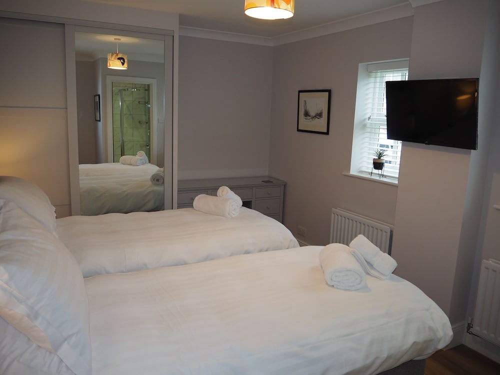 Cottage, Ensuite (Detached  Luxury) photo 3