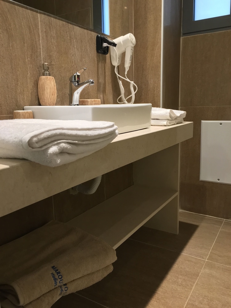 Economy Suite, 1 Bedroom photo 2