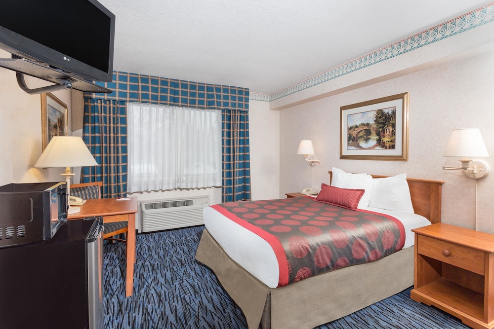 Room, 1 Double Bed, Non Smoking - Photo 1