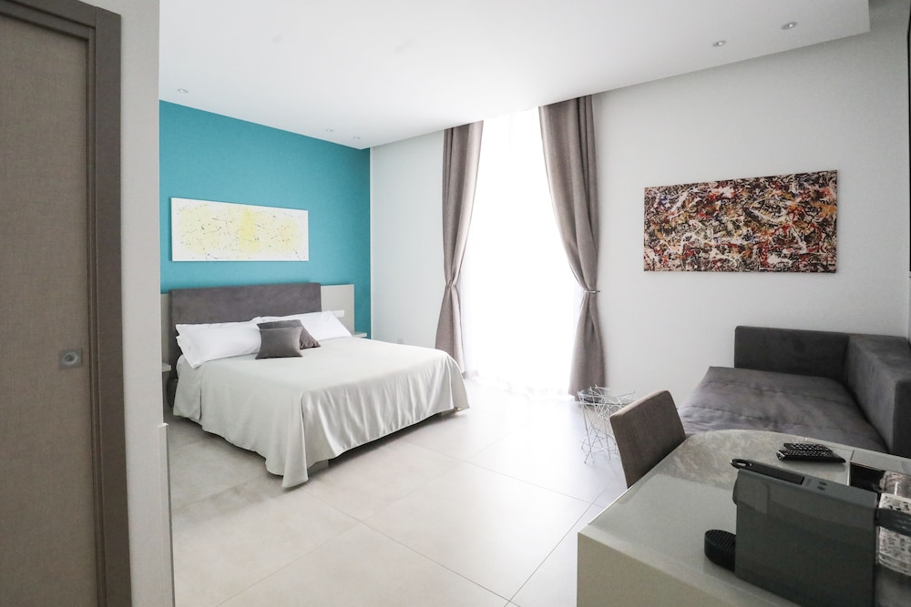 Junior Suite, Non Smoking, City View