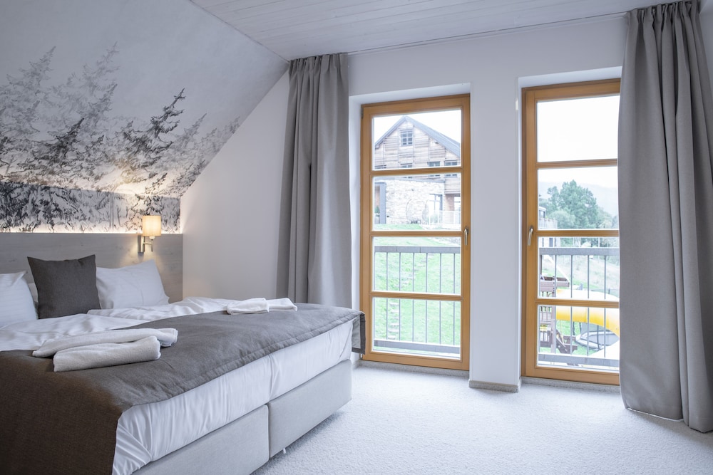 Deluxe Apartment, 2 Bedrooms, Annex Building
