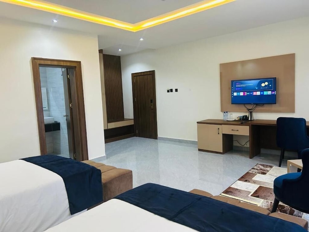 Double or Twin Room, Balcony, Courtyard View photo 3