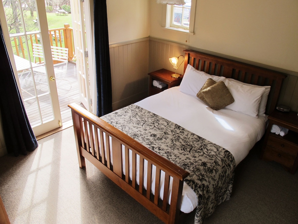 Standard Room (Queen Room) photo 1