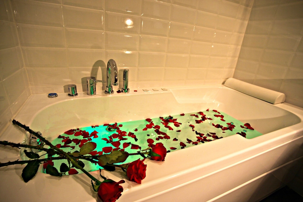 Deluxe Double Room, Jetted Tub (Breakfast at Navona Street Hotel) photo 2